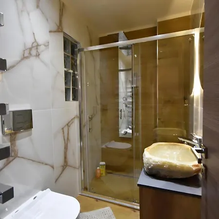 Eugenia'S Luxury Apart Volos Exterior photo