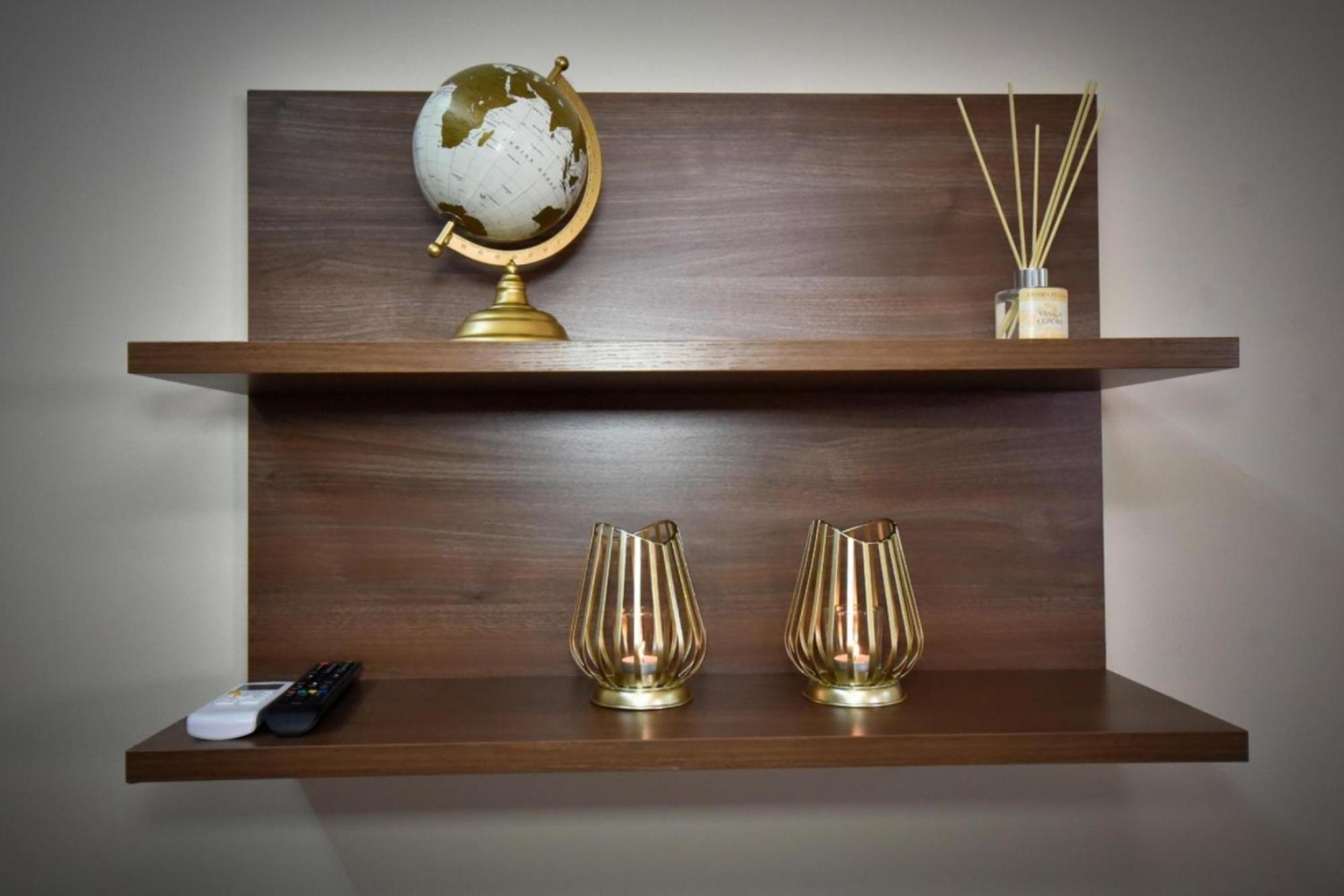 Eugenia's Luxury Volos